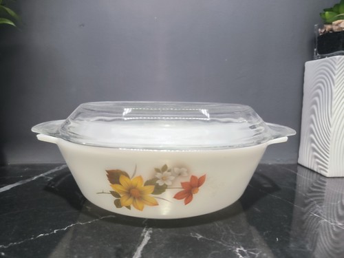 Vintage retro pyrex autumn - vintage,