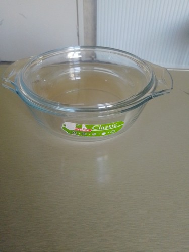 Pyrex classic casserole - classic,