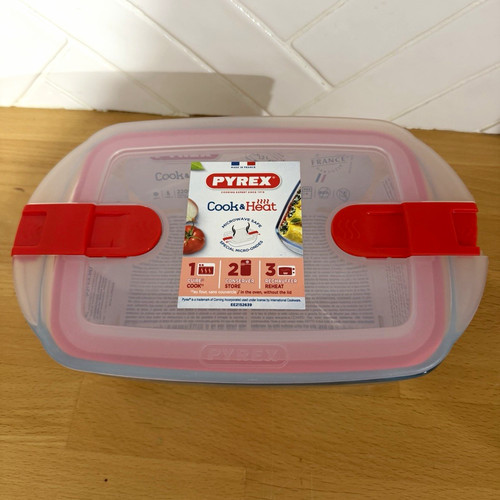 Pyrex cook heat glass food - pyrex,