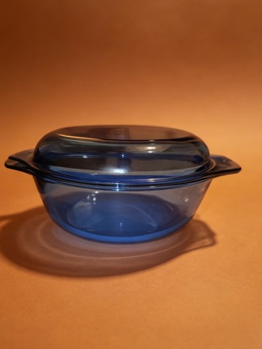 Pyrex litre blue glass round - blue,